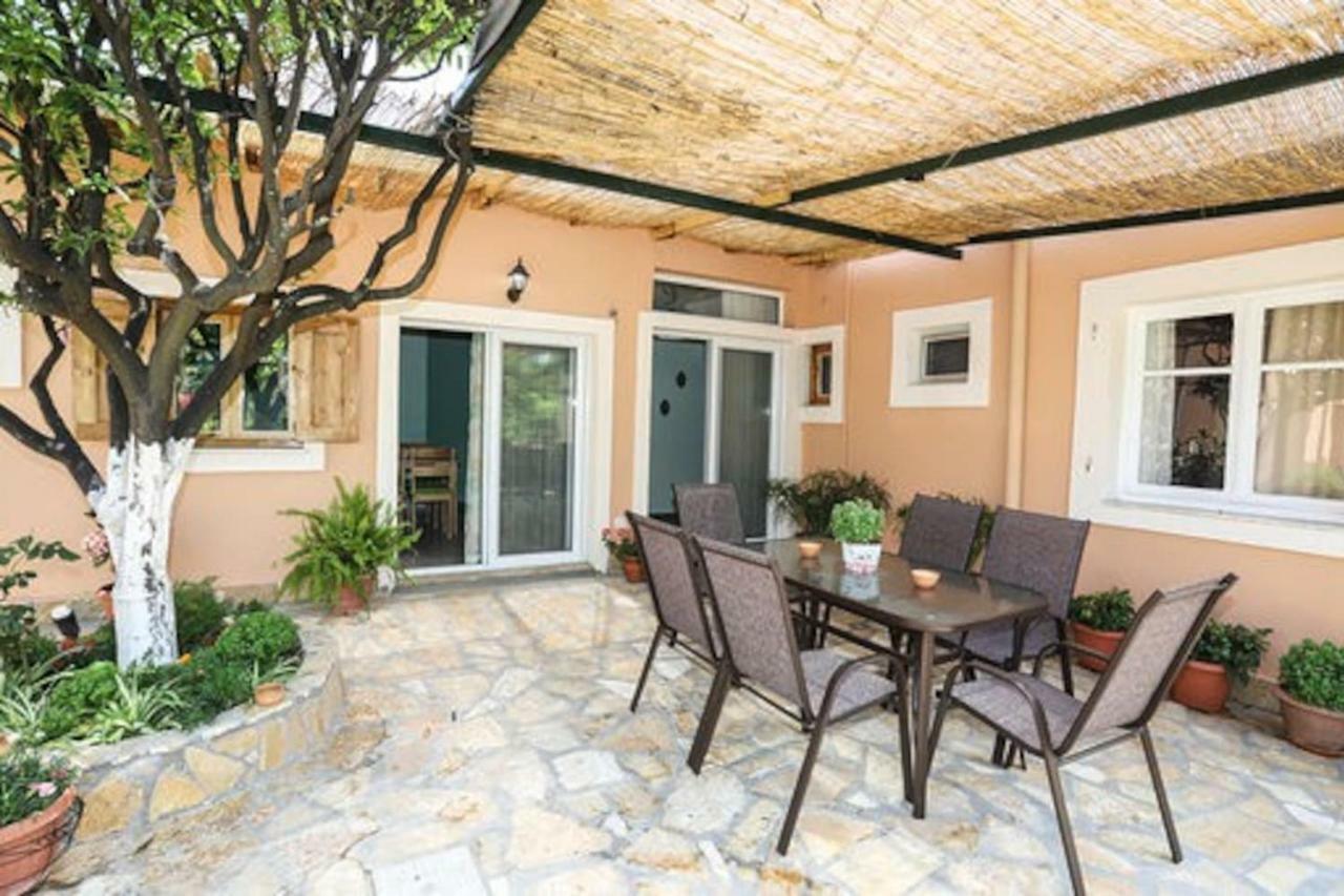 Maison d'hôtes Garden House Kastellani à Kastellanoi  Extérieur photo